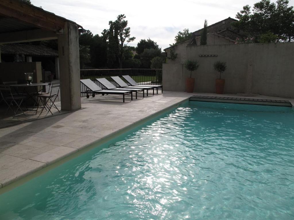 Le Mas De L'Olivier Hotel Loriol-du-Comtat Exterior photo